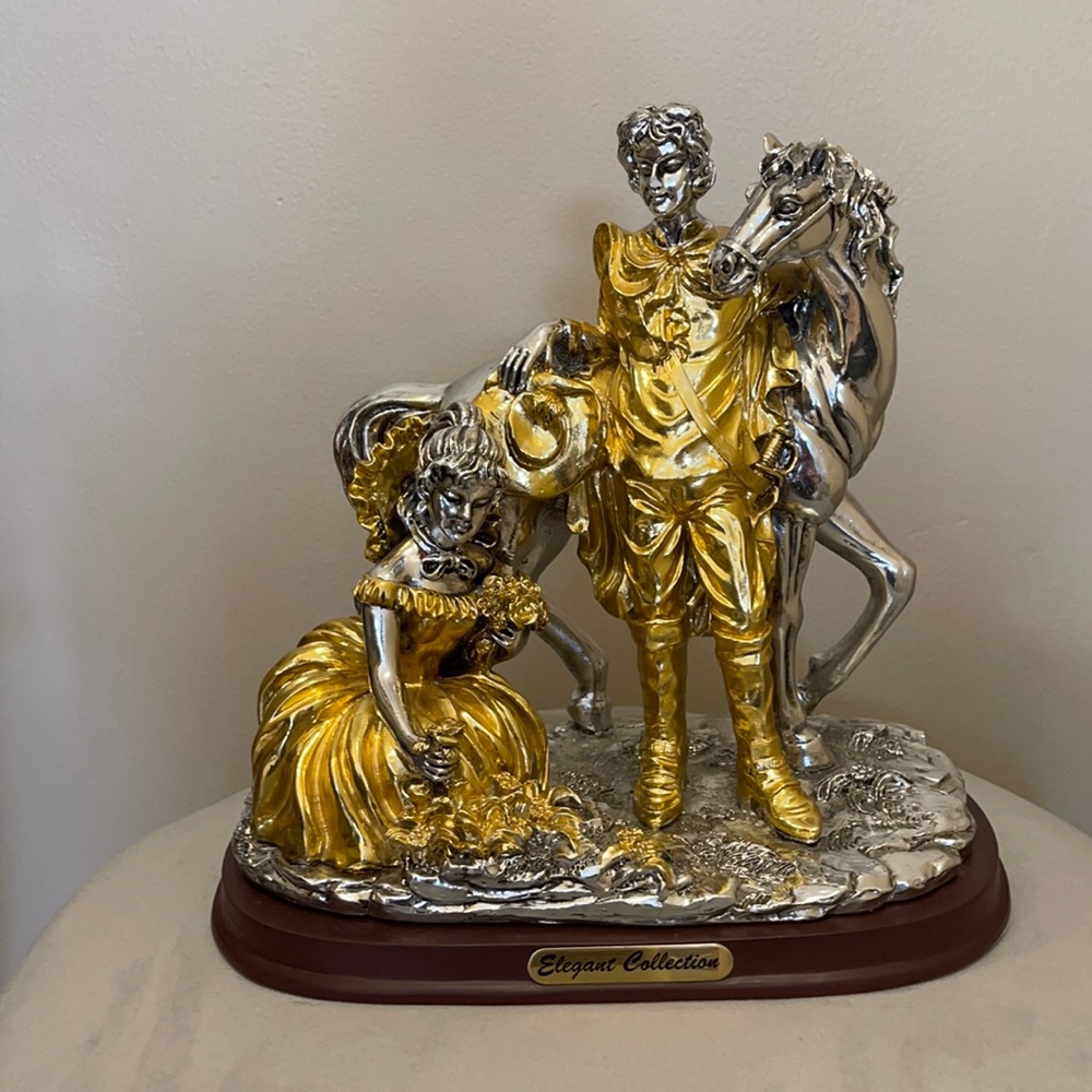 Cavalier and horse royalty sculpture
